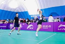 为什么职业玩家极少“看一张转牌再说”？（职业玩家为何几乎不“先看一张转牌再决定”？）